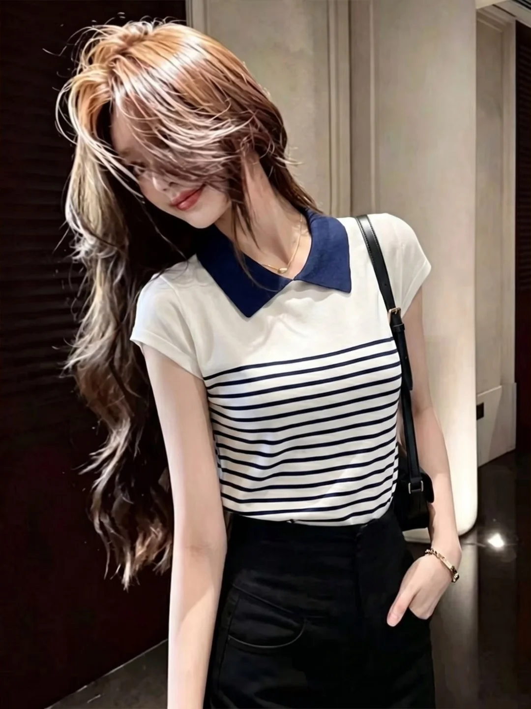 Slimming Contrasting Color Stripe Knit Shirt Beautiful Short Sleeve Turn-down Collar Korean Style Summer Commute Versatile To...
Slimming Contrasting Color Stripe Knit Shirt Beautiful Short Sleeve Turn-down Collar Korean Style Summer Commute Versatile To...