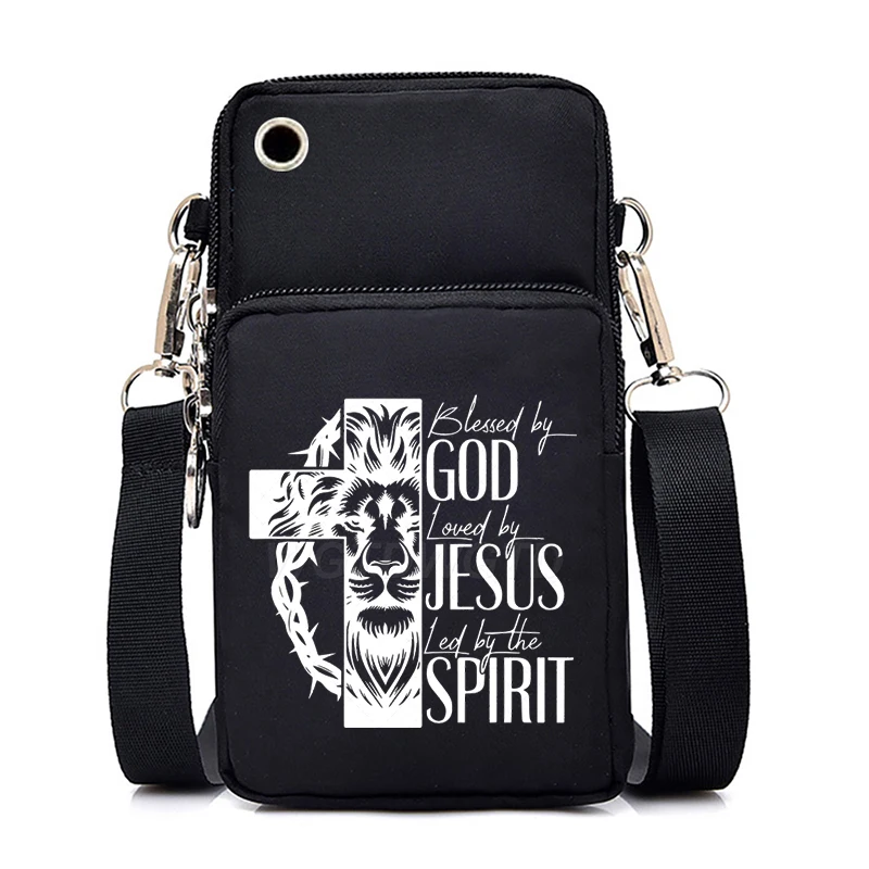 Мини-сумка для телефона с принтом «Благословен Бог, хвала Иисусу, направляется Духом», винтажная, христианская, для мужчин и женщин, маленькая сумка через плечо
Мини-сумка для телефона с принтом «Благословен Бог, хвала Иисусу, направляется Духом», винтажная, христианская, для мужчин и женщин, маленькая сумка через плечо