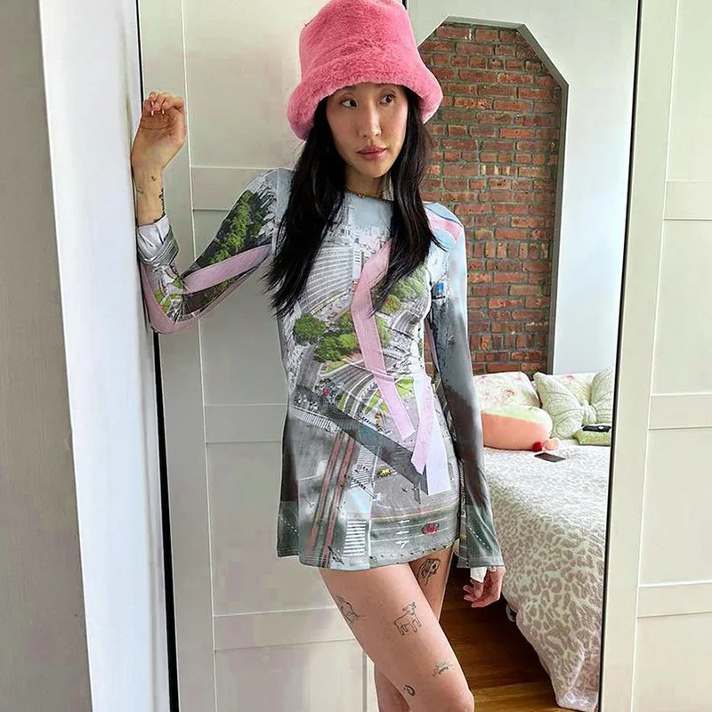 Scenery Print Long Slevee Patchwork Sexy Slim Mini Dress 2023 Autumn Women Fashion Streetwear Party Outfit Wholesale
Scenery Print Long Slevee Patchwork Sexy Slim Mini Dress 2023 Autumn Women Fashion Streetwear Party Outfit Wholesale