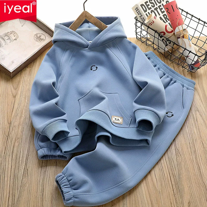 IYEAL Boys' Spring Clothing Set 2025 New Children's Clothing Handsome and Fashionable Hoodie+Pants Sports Two piece Set
IYEAL Boys' Spring Clothing Set 2025 New Children's Clothing Handsome and Fashionable Hoodie+Pants Sports Two piece Set
