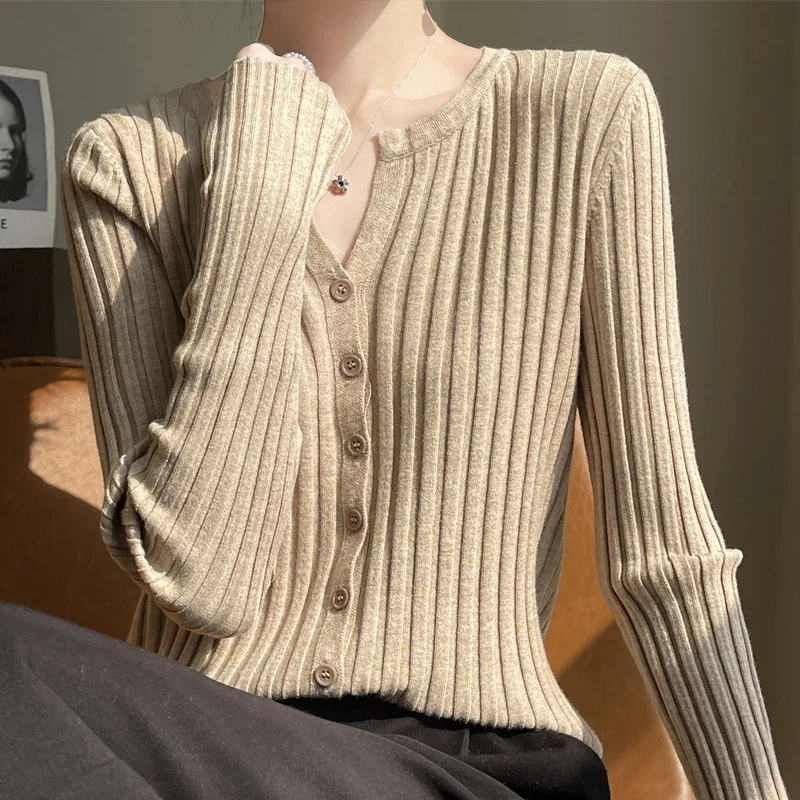 Woman Long Sleeve Round Neck Knitted Tops 2025 Autumn Winter Cardigan Sweater For Women Solid Slim High Elastic Knitwear Tops
Woman Long Sleeve Round Neck Knitted Tops 2025 Autumn Winter Cardigan Sweater For Women Solid Slim High Elastic Knitwear Tops