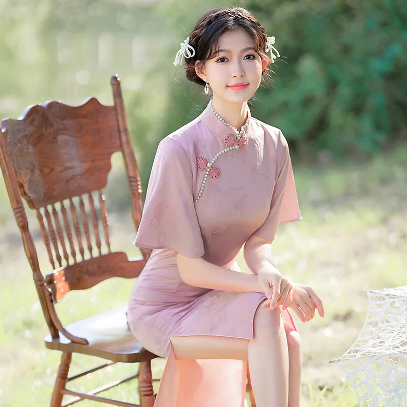 Yourqipao Summer 2023 Modern Cheongsam Fashion Improved Retro Performance Party Chinese Style Evening Dress for Women Photograph
Yourqipao Summer 2023 Modern Cheongsam Fashion Improved Retro Performance Party Chinese Style Evening Dress for Women Photograph