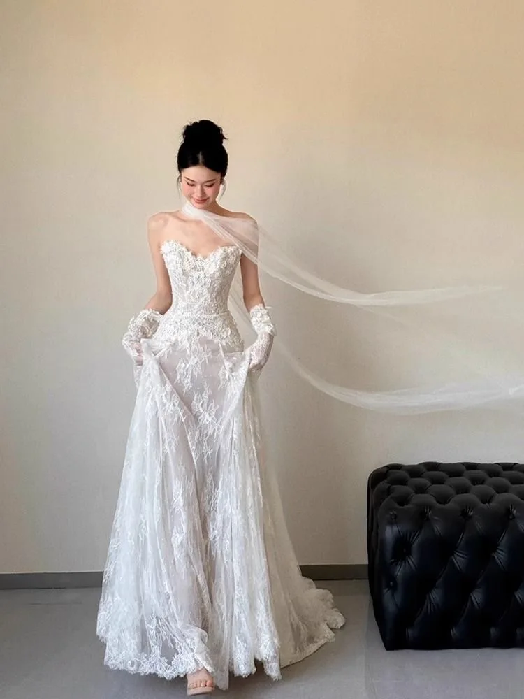 Ele Lace Bridal Gown for Wedding Reception Long Skirt with Strap Design Korean Sle plus Size No Sve oulder Cover
Ele Lace Bridal Gown for Wedding Reception Long Skirt with Strap Design Korean Sle plus Size No Sve oulder Cover