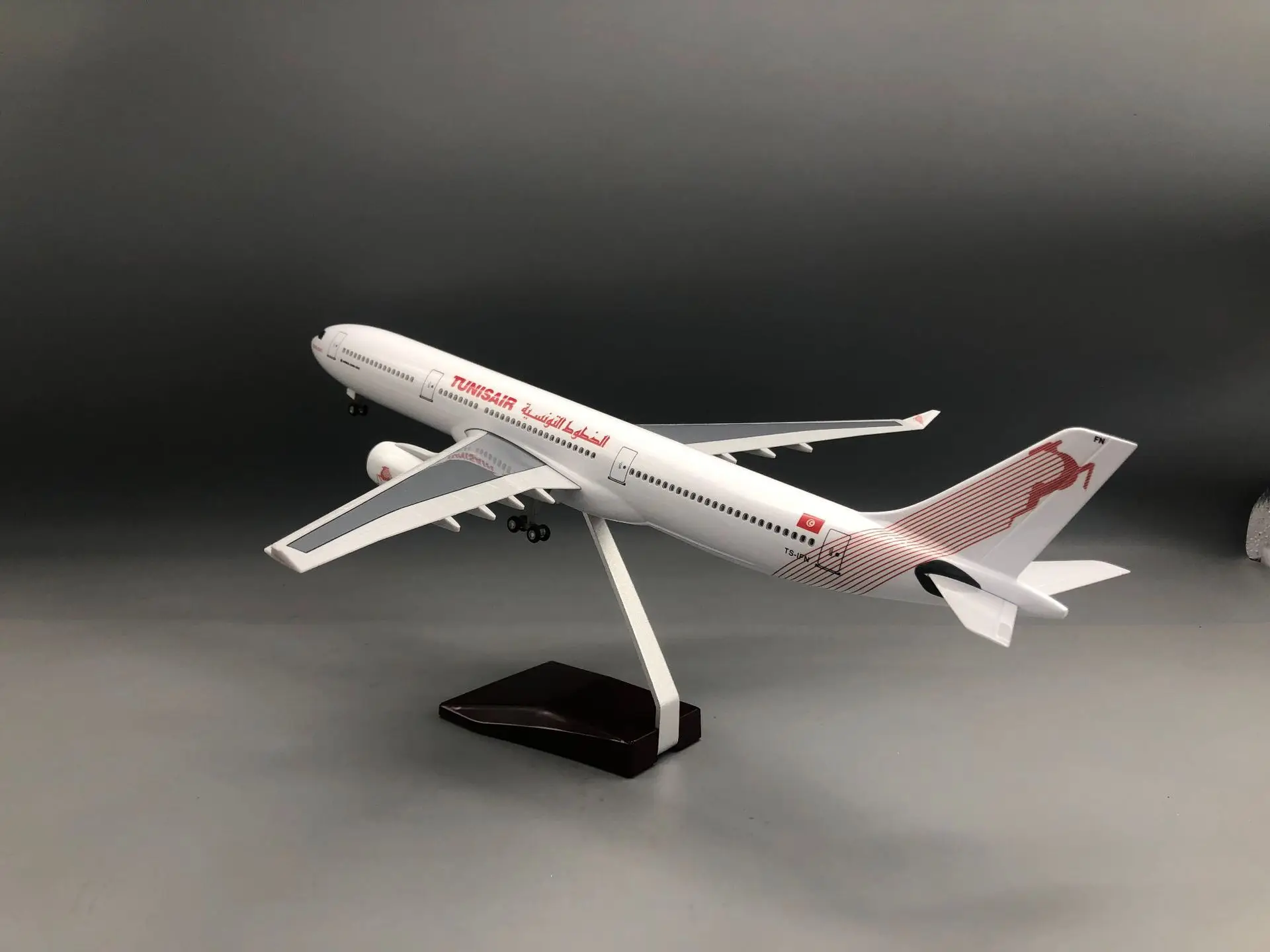New 47cm TUNIS Air A330 Airplane Diecast Resin plane Model adults fun with Stand for Aviation Enthusiasts Gifts or Display Decor
New 47cm TUNIS Air A330 Airplane Diecast Resin plane Model adults fun with Stand for Aviation Enthusiasts Gifts or Display Decor