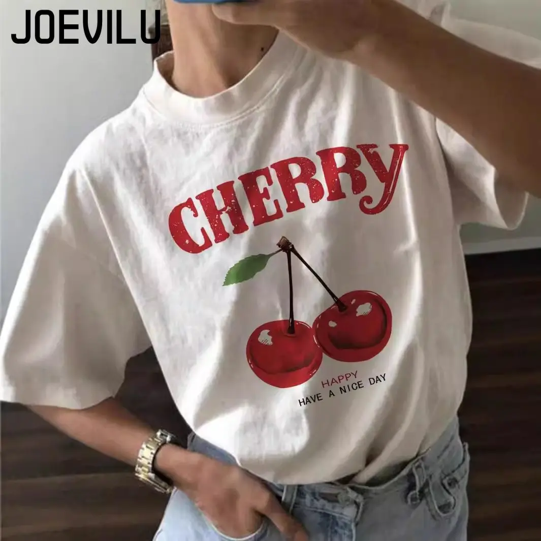 JOEVILU женская футболка с вишневым цветочным принтом, круглым вырезом и короткими рукавами, повседневная уличная одежда, летний топ Y2k, корейская модная одежда 
JOEVILU женская футболка с вишневым цветочным принтом, круглым вырезом и короткими рукавами, повседневная уличная одежда, летний топ Y2k, корейская модная одежда