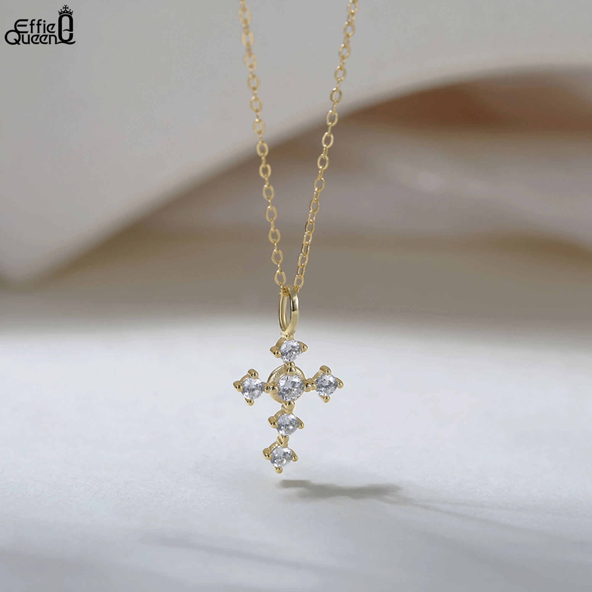 Effie Queen Classic 925 Sterling Silver Cross Necklace Shiny CZ Simple Religious Pendant Neck Chain Fashion Accessories SAPN51
Effie Queen Classic 925 Sterling Silver Cross Necklace Shiny CZ Simple Religious Pendant Neck Chain Fashion Accessories SAPN51