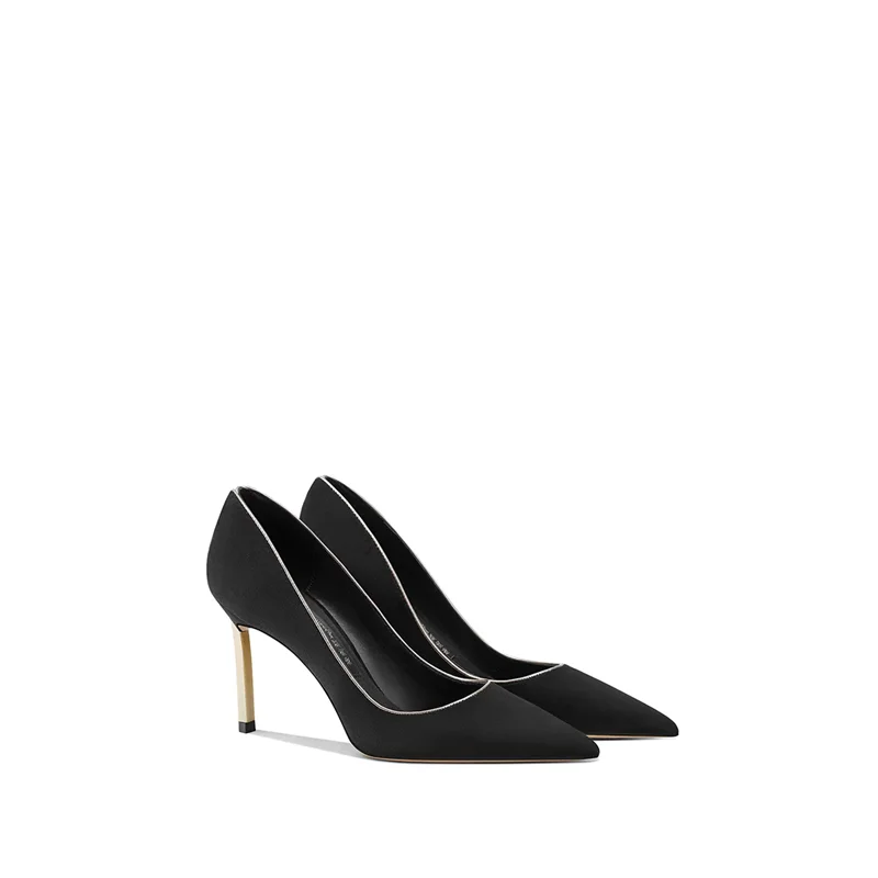 Spring new pointed shallow mouth suede leather metal fine heels women's shoes banquet dress large size small size high heels
Spring new pointed shallow mouth suede leather metal fine heels women's shoes banquet dress large size small size high heels