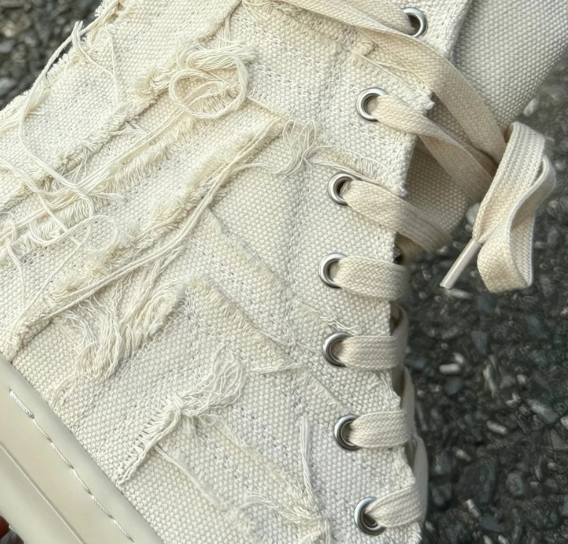 Ro New Designer Breathable High-top Casual Shoes Boots Flat Sneaker High Quanlity Low-top Lace-up Canvas Shoes for Men and Women
Ro New Designer Breathable High-top Casual Shoes Boots Flat Sneaker High Quanlity Low-top Lace-up Canvas Shoes for Men and Women