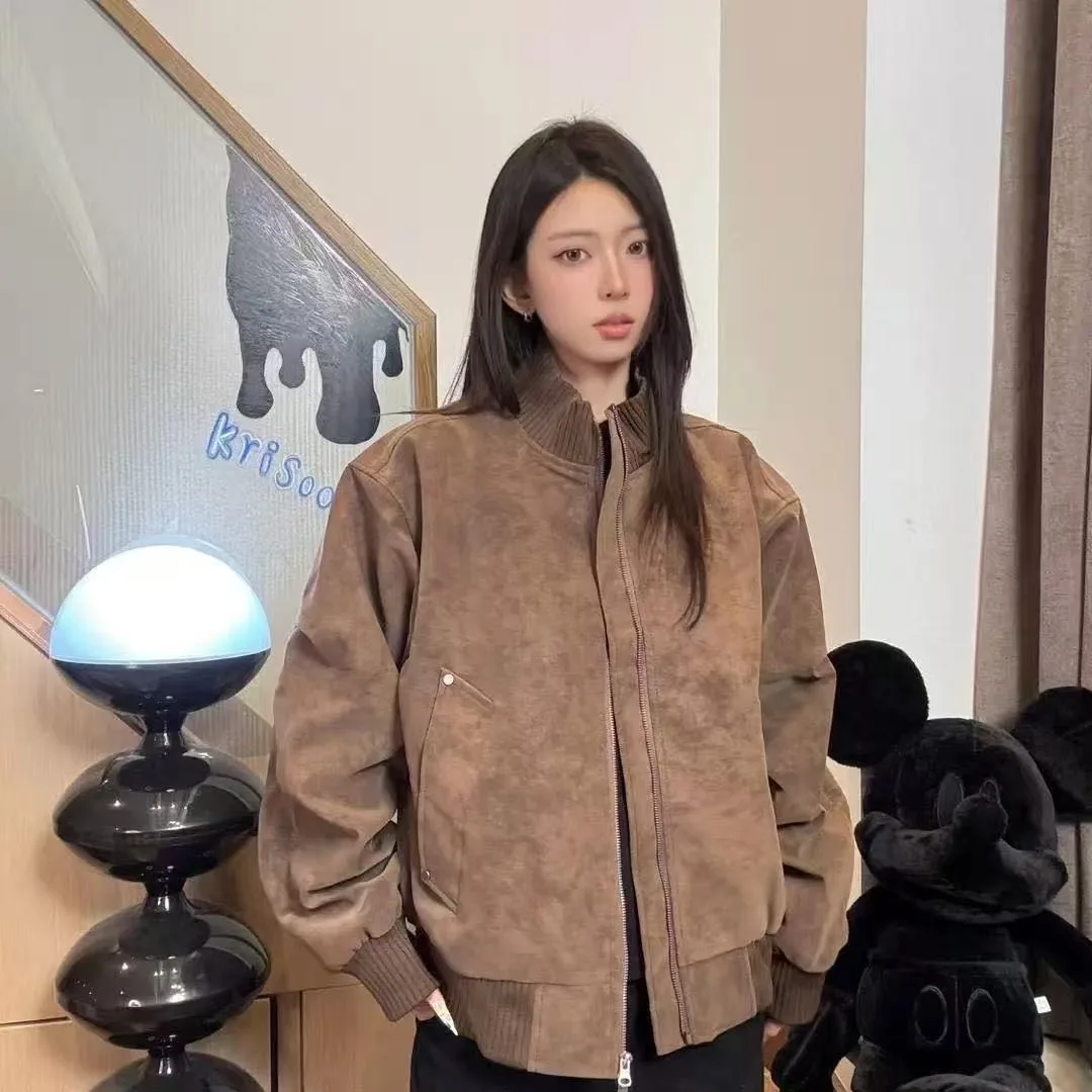 Свободное байкерское пальто из искусственной кожи с воротником-стойкой для мужчин и женщин, осень-зима, большой размер, уличное модное пальто
Свободное байкерское пальто из искусственной кожи с воротником-стойкой для мужчин и женщин, осень-зима, большой размер, уличное модное пальто