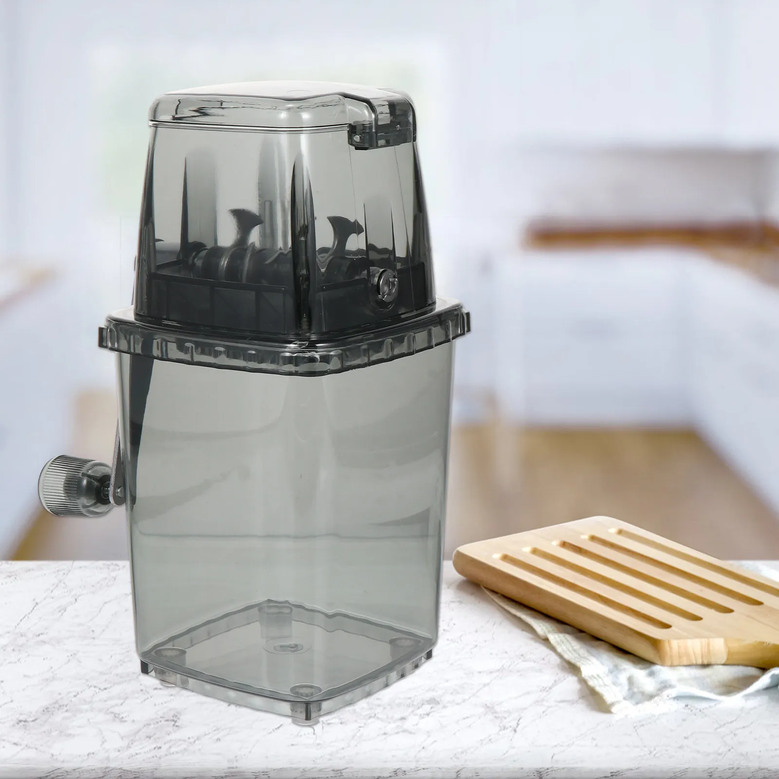 Hand Crank Manual Ice Crusher Multi-Function Portable Kitchen Tool Transparent Cover for Shaved Ice Drinks
Hand Crank Manual Ice Crusher Multi-Function Portable Kitchen Tool Transparent Cover for Shaved Ice Drinks