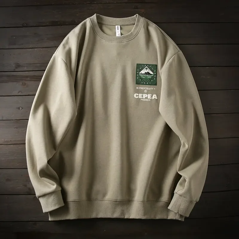 There are large sizes, European and American! Men's autumn loose casual crew neck bottoming shirt pullover sweater
There are large sizes, European and American! Men's autumn loose casual crew neck bottoming shirt pullover sweater