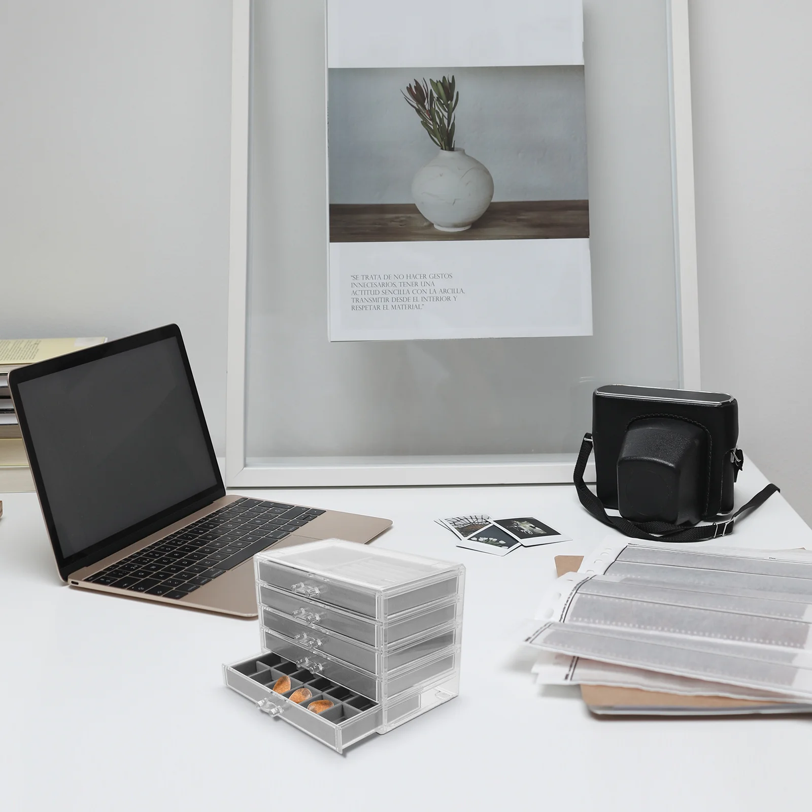 Rock Collection Display Box with Divided Compartments Acrylic Storage Case for Rocks Crystals Seashells Clear Trinket Organizer
Rock Collection Display Box with Divided Compartments Acrylic Storage Case for Rocks Crystals Seashells Clear Trinket Organizer