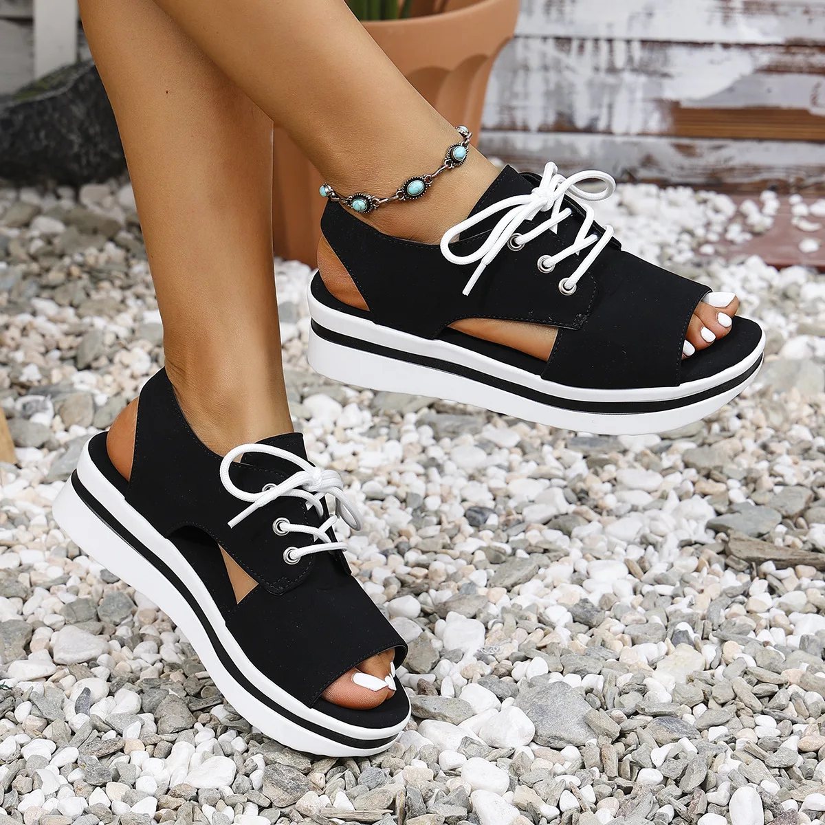 2025 new fashion and casual large-sized fish-mouth foam wedge heel thick-soled front lace-up large-sized sandals
2025 new fashion and casual large-sized fish-mouth foam wedge heel thick-soled front lace-up large-sized sandals