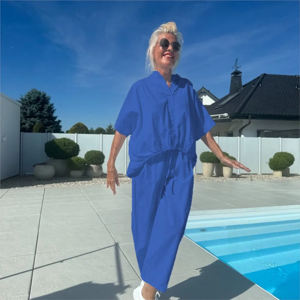 Casual Fashion Style Shirt Set 2025 Summer New Simple Solid Color Lapel Short Sleeve Trousers Fashion Casual Commuter Shirt Set
Casual Fashion Style Shirt Set 2025 Summer New Simple Solid Color Lapel Short Sleeve Trousers Fashion Casual Commuter Shirt Set