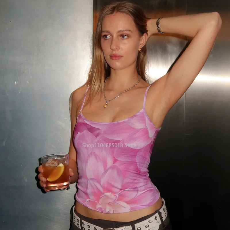 Tie Dye Floral Print Spaghetti Summer Vacation Beach Cami Crop Top Y2K Streetwear Women 2025 Thin Daily Outfit
Tie Dye Floral Print Spaghetti Summer Vacation Beach Cami Crop Top Y2K Streetwear Women 2025 Thin Daily Outfit