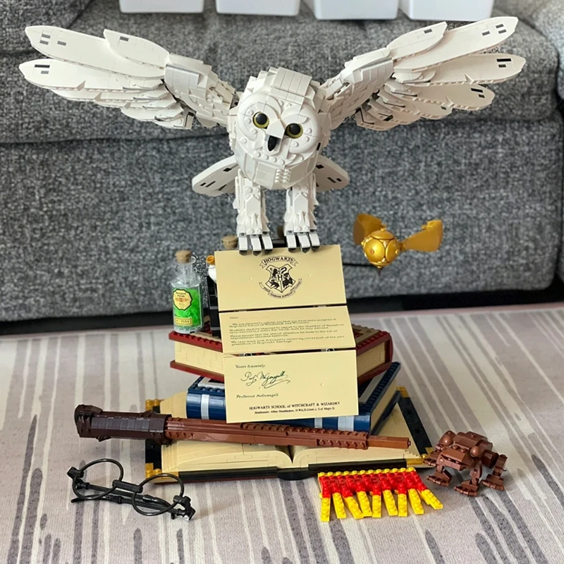 HOT TOYS Collectors' Edition Delivery Owl Building Blocks 76391 Model Bricks Children Toy Gift 3010PCS
HOT TOYS Collectors' Edition Delivery Owl Building Blocks 76391 Model Bricks Children Toy Gift 3010PCS
