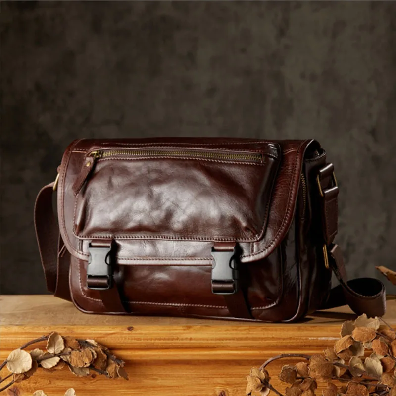 Genuine leather men's shoulder crossbody bag, retro top layer cowhide, large capacity casual mailman bag, trendy
Genuine leather men's shoulder crossbody bag, retro top layer cowhide, large capacity casual mailman bag, trendy