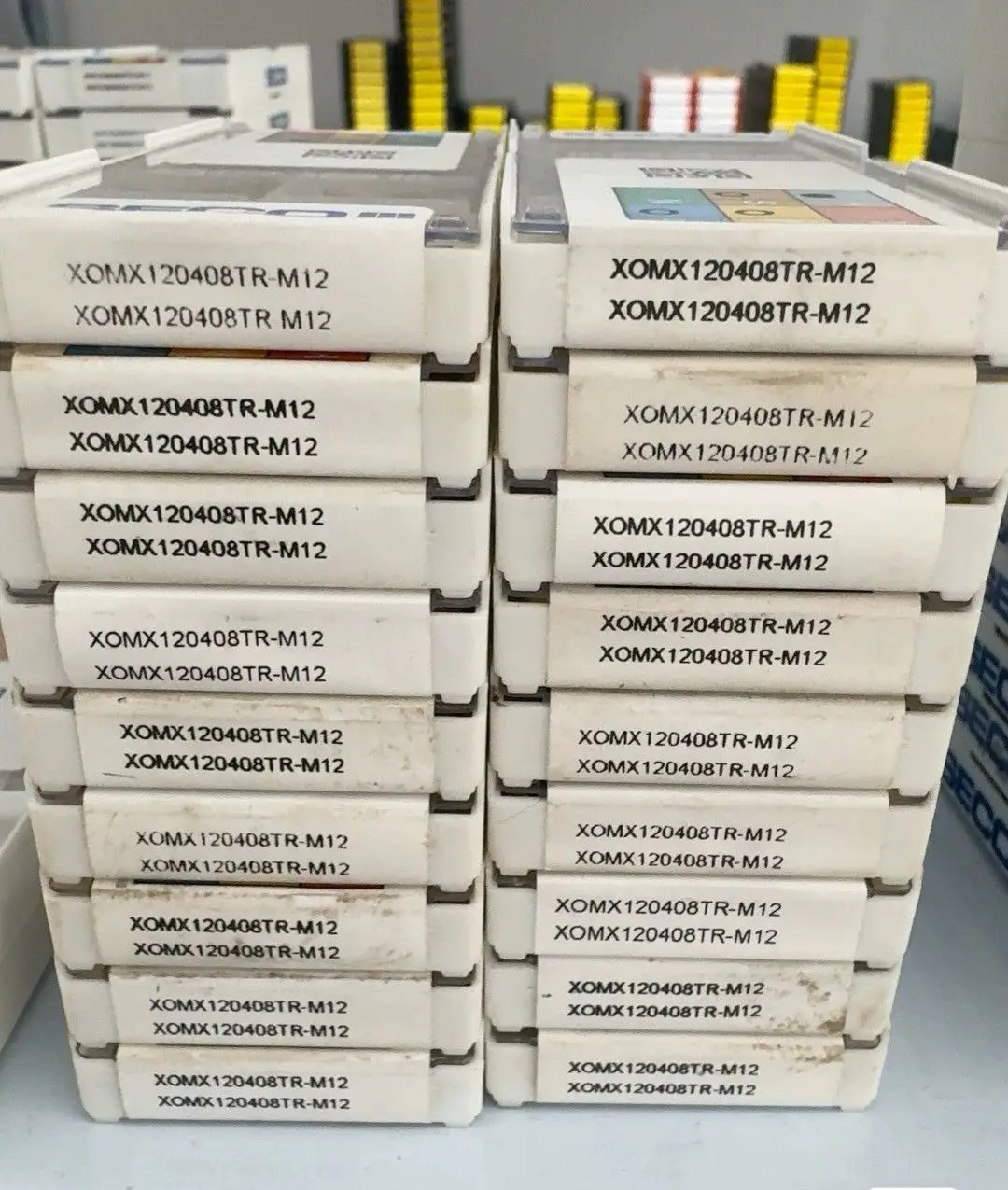 Hard alloy cutting blades XOMX120408TR-M07,MS2050 
Hard alloy cutting blades XOMX120408TR-M07,MS2050