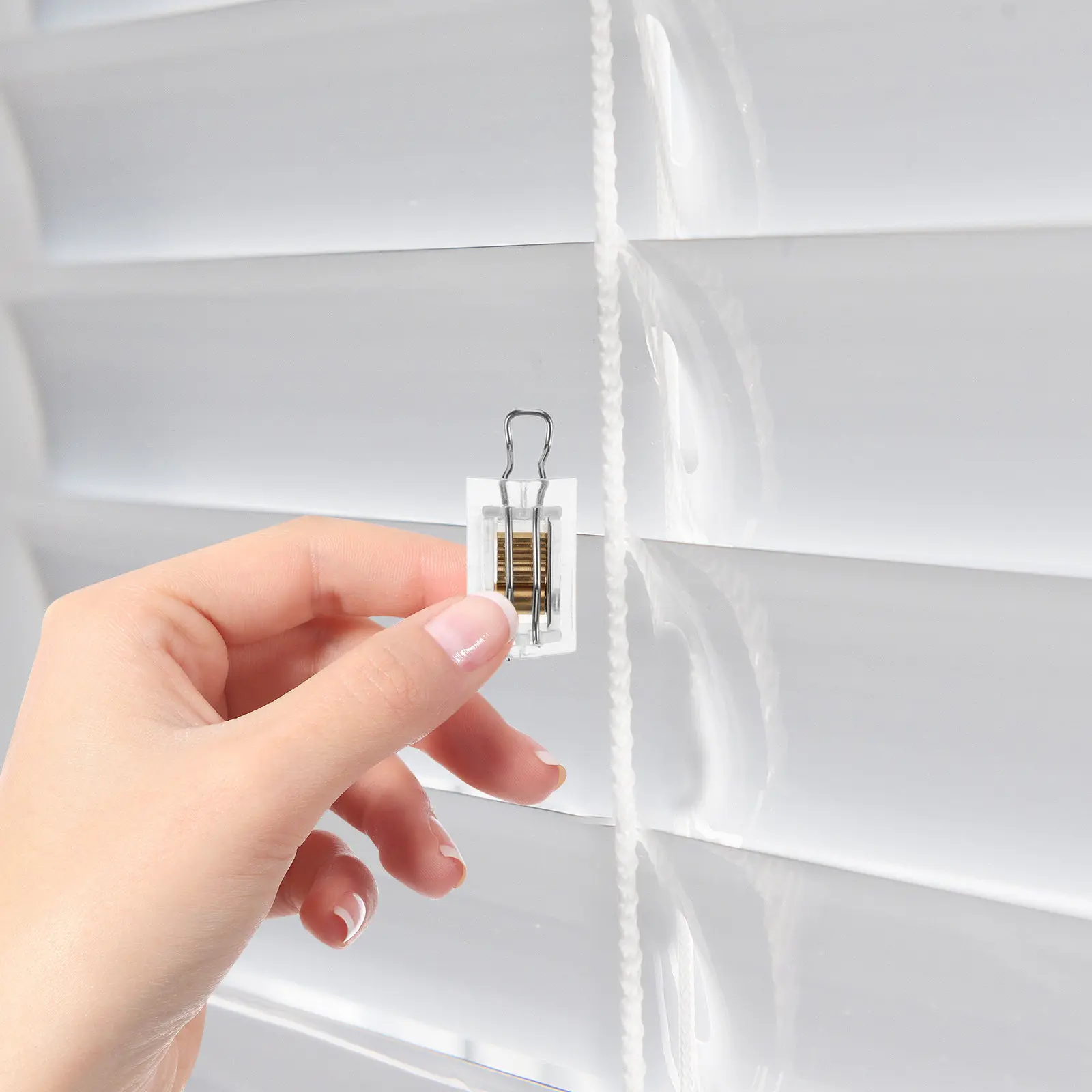 2Pcs Window Blind Lock Dual Latch ABS Rust Resistant Easy Install Window Shade Cord Lock Hardware Pleated Shade Hardware
2Pcs Window Blind Lock Dual Latch ABS Rust Resistant Easy Install Window Shade Cord Lock Hardware Pleated Shade Hardware
