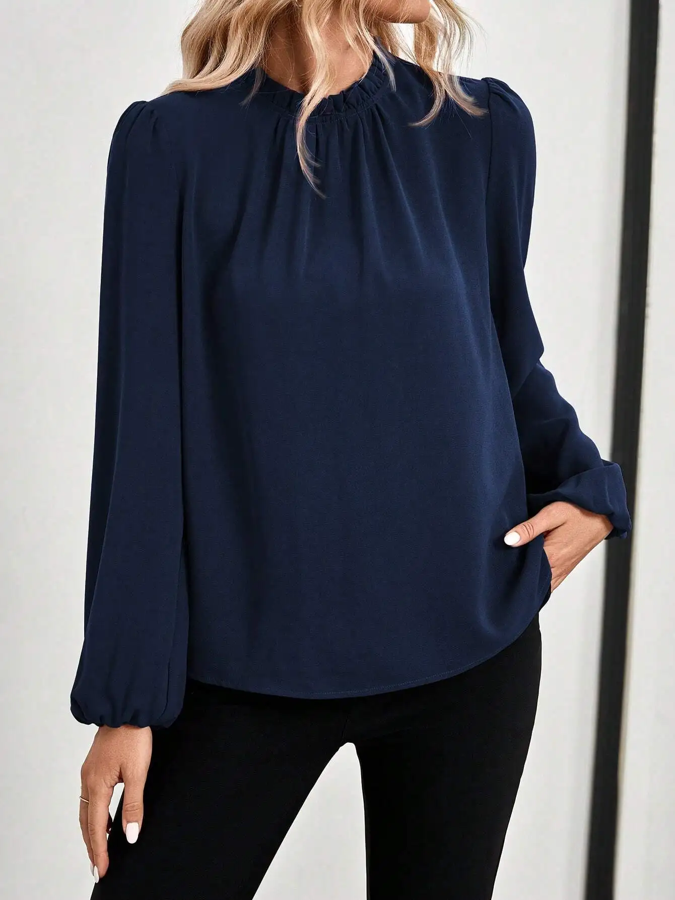 Navy Blue Women's Blouse With Ruffled Collar And Lantern Sleeves
Navy Blue Women's Blouse With Ruffled Collar And Lantern Sleeves
