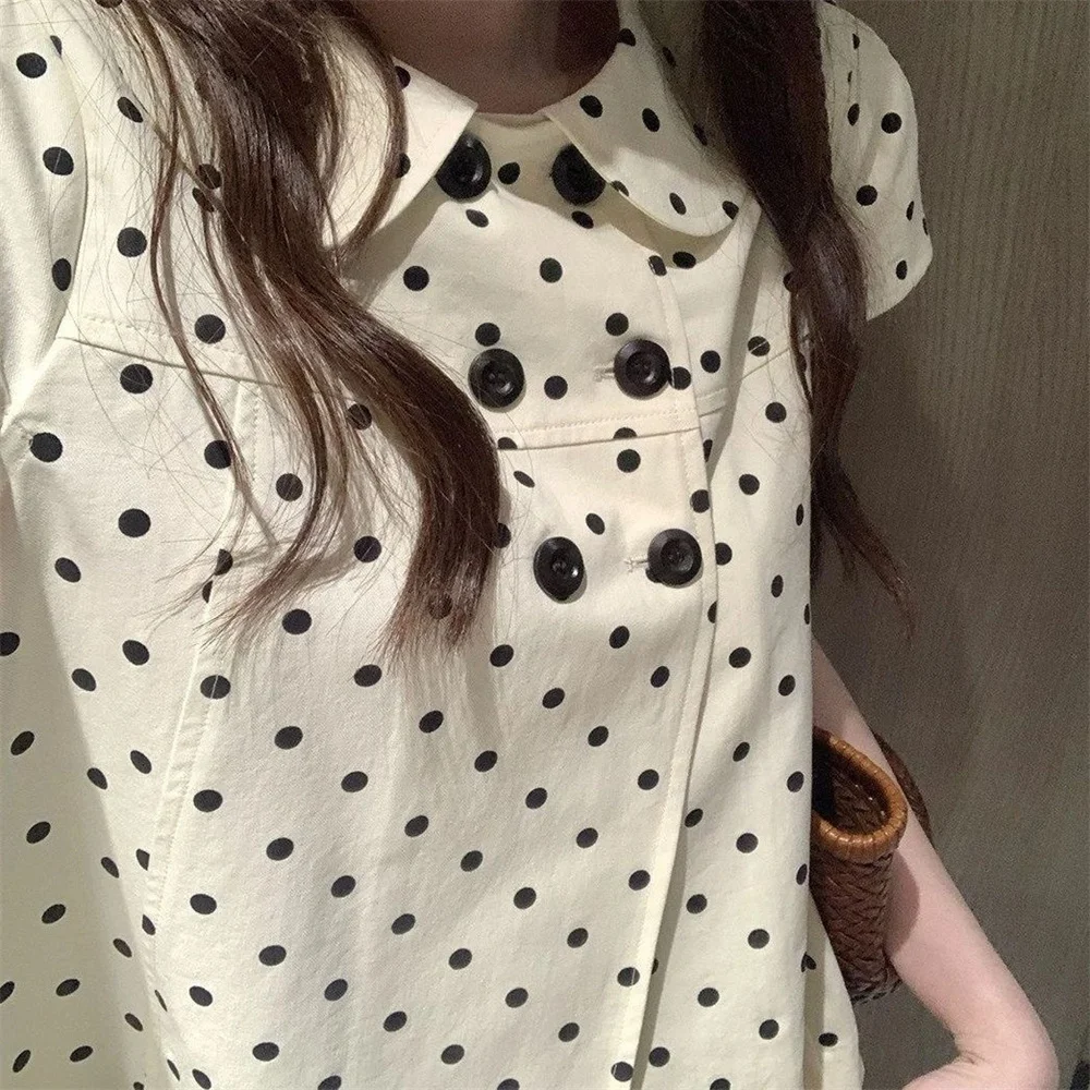 Peter Pan Collar Tops Dot Print Elegant Blouse Lolita Women Preppy Style Button Chic Fashion Vintage Summer Vest Fashion Clothes
Peter Pan Collar Tops Dot Print Elegant Blouse Lolita Women Preppy Style Button Chic Fashion Vintage Summer Vest Fashion Clothes