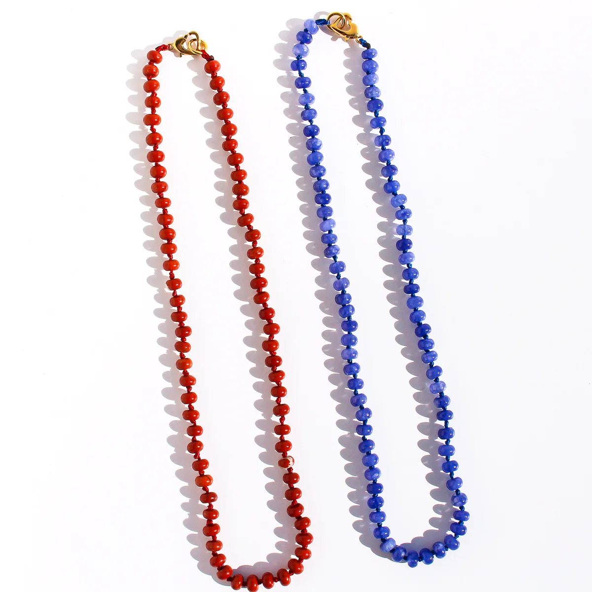 Cowboy Blue Natural Stone Beaded Necklace with a Heart-shaped Clasp Handmade Knot Red Stone Necklace
Cowboy Blue Natural Stone Beaded Necklace with a Heart-shaped Clasp Handmade Knot Red Stone Necklace