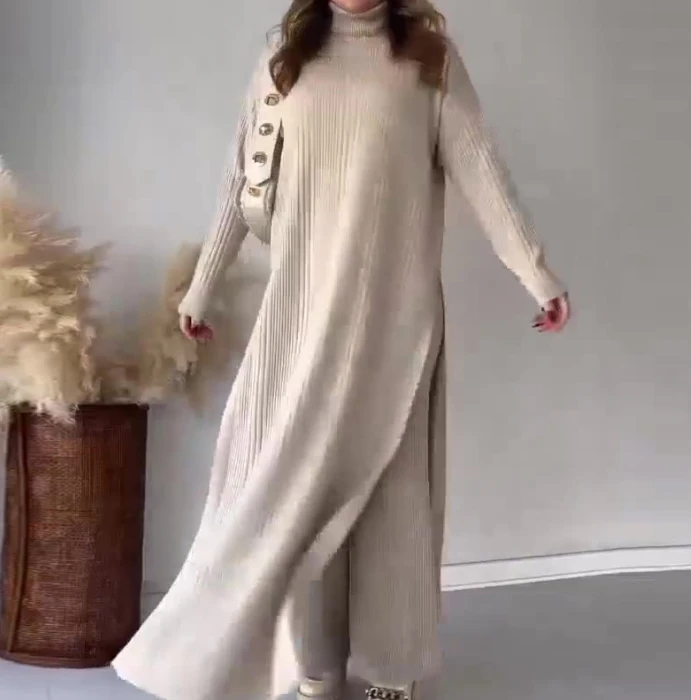 Elegant Two Piece Set for Women 2024 Autumn Solid Color High Neck Side Slit Over Knee Knitted Sweater Dress + Wide Leg Pants Set
Elegant Two Piece Set for Women 2024 Autumn Solid Color High Neck Side Slit Over Knee Knitted Sweater Dress + Wide Leg Pants Set