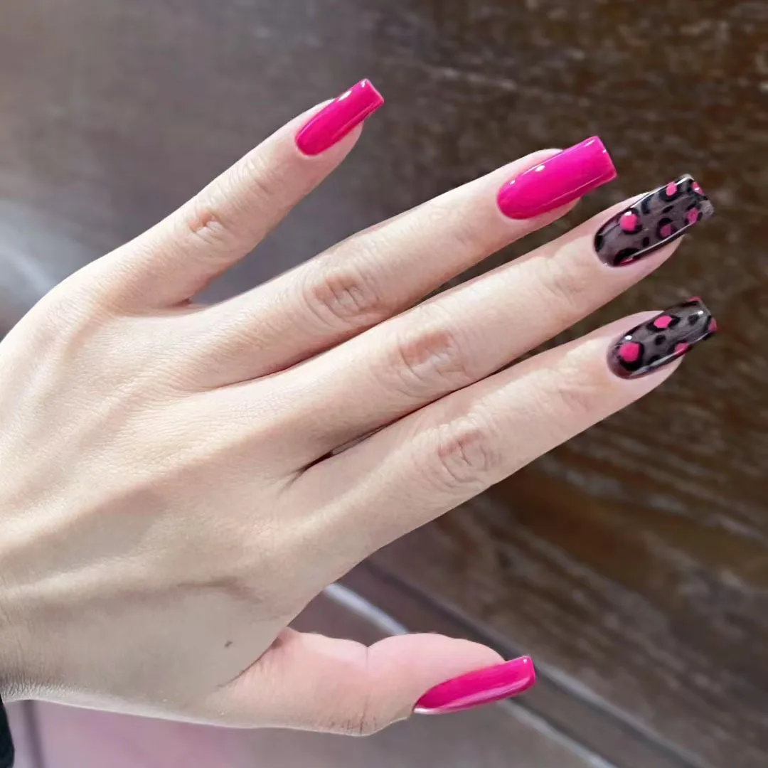 24pcs Leopard Print Square False Nails Tips Reusable Sweet Cool Spicy Girls Press on Nails Sets Wearable Purple Ballet Fake Nail
24pcs Leopard Print Square False Nails Tips Reusable Sweet Cool Spicy Girls Press on Nails Sets Wearable Purple Ballet Fake Nail