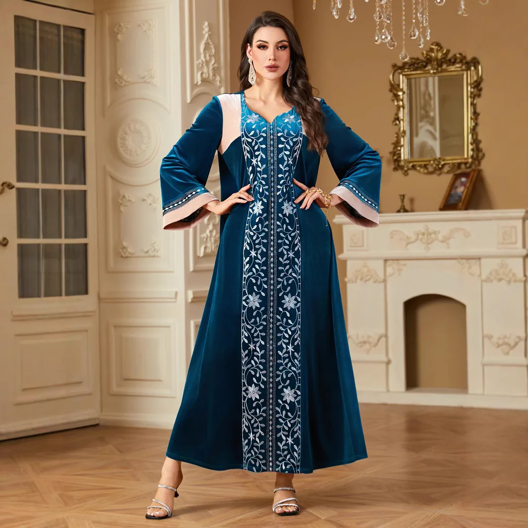 6602 Women's Gold Velvet Embroidered Patchwork Long Dress 2026 Muslim Long Dress Robe Abaya Ramadan Dubai Luxury Islam Elegant
6602 Women's Gold Velvet Embroidered Patchwork Long Dress 2026 Muslim Long Dress Robe Abaya Ramadan Dubai Luxury Islam Elegant