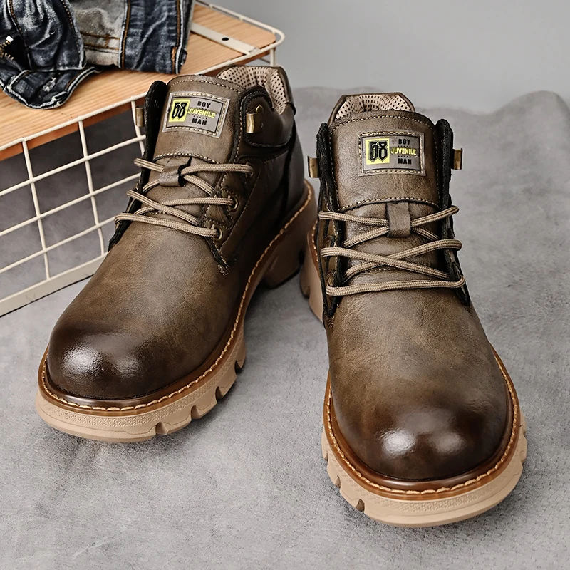 Мужская осенне-зимняя обувь из натуральной кожи. Ретро и высококачественные роскошные стили. Офис или отдых. Дело. Повседневная.
Мужская осенне-зимняя обувь из натуральной кожи. Ретро и высококачественные роскошные стили. Офис или отдых. Дело. Повседневная.