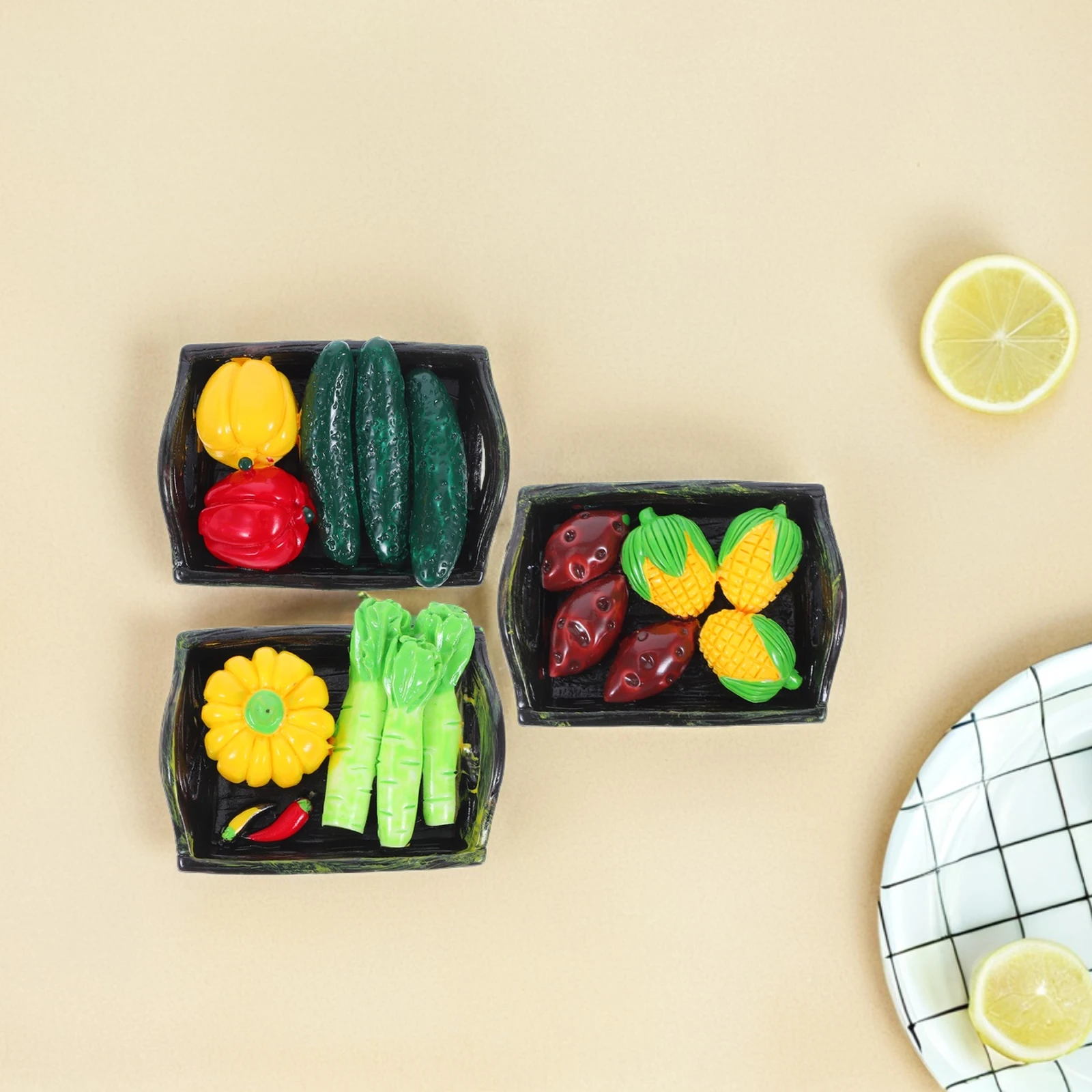 3 Pcs Ornaments Mini House Vegetables Decoration Mini Basket House Vegetables Decor Toy Accessories Realistic Appearance
3 Pcs Ornaments Mini House Vegetables Decoration Mini Basket House Vegetables Decor Toy Accessories Realistic Appearance