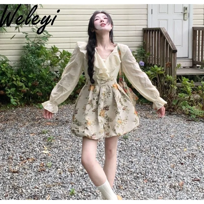Spring Retro Sweet Long Sleeve Flower Printed Ruffles Bud Dress 2025 New French V-neck Long Sleeve Fluffy Dresses for Women
Spring Retro Sweet Long Sleeve Flower Printed Ruffles Bud Dress 2025 New French V-neck Long Sleeve Fluffy Dresses for Women