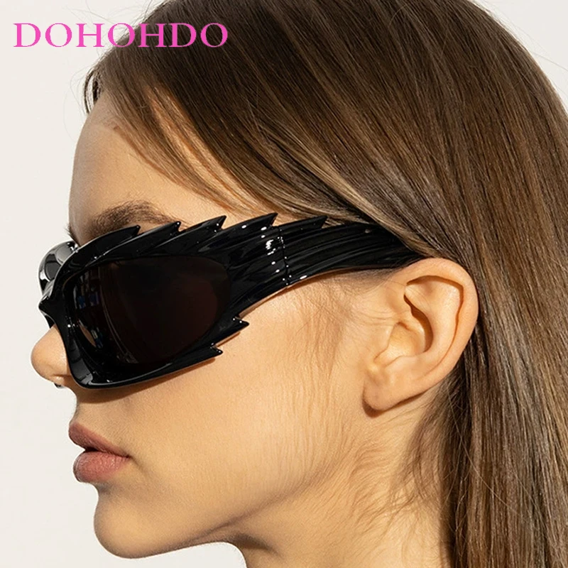 Fashion Vintage New Y2K Punk Sports Futuristic Sunglasses Men Women Luxury Brand Designer Outdoors Cycling Shade Goggles UV400
Fashion Vintage New Y2K Punk Sports Futuristic Sunglasses Men Women Luxury Brand Designer Outdoors Cycling Shade Goggles UV400
