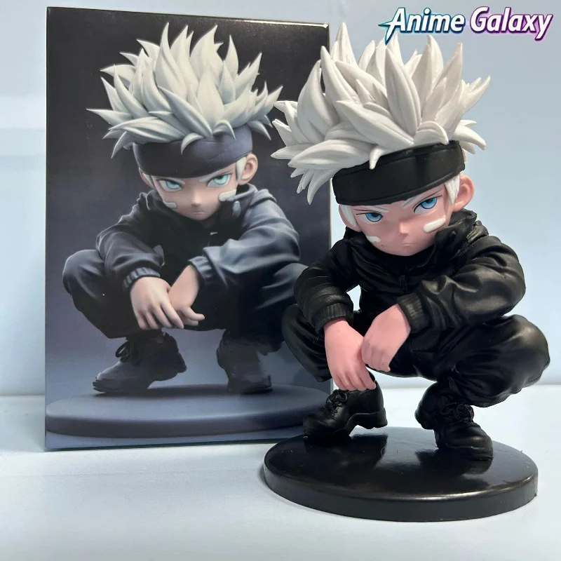 Аниме-фигурка Gojo Satoru из Jujutsu Kaisen в Q-версии, в позе приседа, в коробке, коллекционная статуэтка, милый мультяшный персонаж, настольное украшение
Аниме-фигурка Gojo Satoru из Jujutsu Kaisen в Q-версии, в позе приседа, в коробке, коллекционная статуэтка, милый мультяшный персонаж, настольное украшение