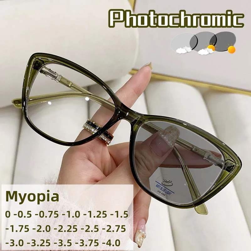 Fashionable Cat Eye Photochromic Myopia Glasses Personalized High-end Large Frame Anti Blue Light Glasses Diopter To -4.0
Fashionable Cat Eye Photochromic Myopia Glasses Personalized High-end Large Frame Anti Blue Light Glasses Diopter To -4.0
