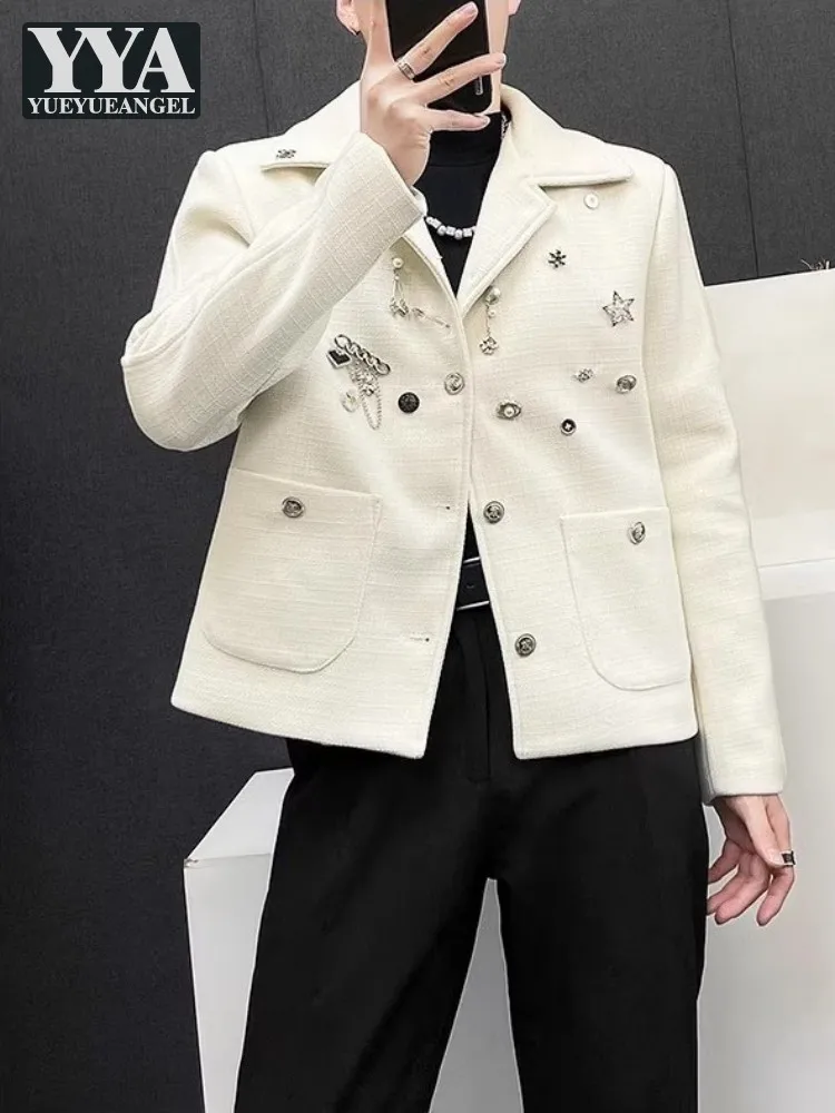 Mens Designer Tweed Jacket Long Sleeve Spring Autumn Casual Loose Fit Party Short Coat Single Breasted Fashion Outerwear Male
Mens Designer Tweed Jacket Long Sleeve Spring Autumn Casual Loose Fit Party Short Coat Single Breasted Fashion Outerwear Male