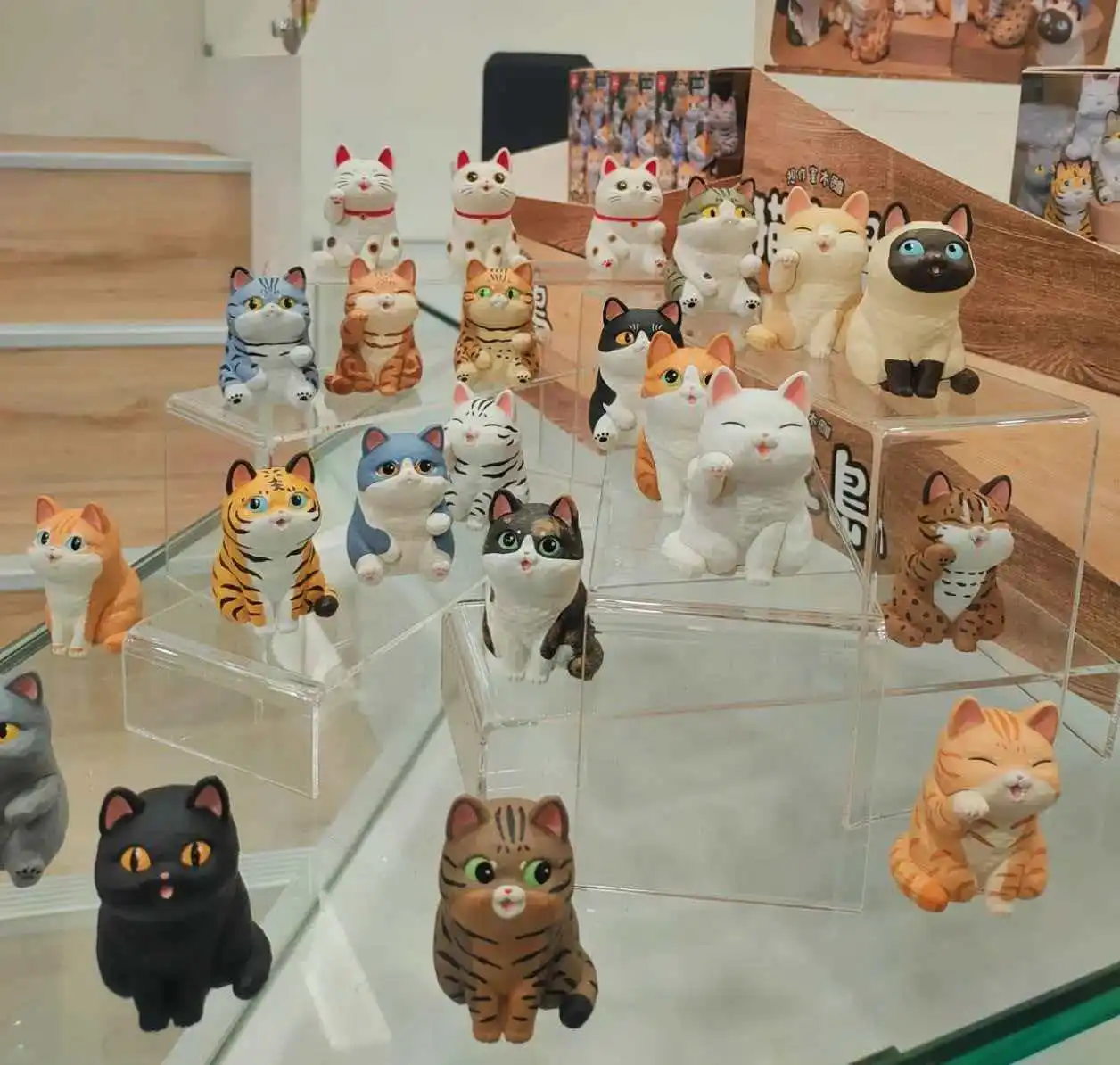 Новые товары в наличии: Деревянные резные фигурки-кошки в стиле Blind Box, милые фигурки кошек, настольные украшения, праздничные подарки-сюрпризы
Новые товары в наличии: Деревянные резные фигурки-кошки в стиле Blind Box, милые фигурки кошек, настольные украшения, праздничные подарки-сюрпризы