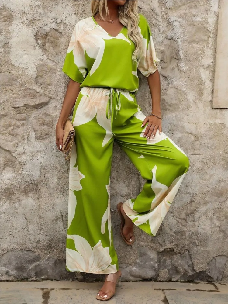 Fashion Printed Short Sleeved T-shirt Women's Long Pants Suit Summer Casual Loose Wide-leg Long Pants Female Office 2 Piece Set
Fashion Printed Short Sleeved T-shirt Women's Long Pants Suit Summer Casual Loose Wide-leg Long Pants Female Office 2 Piece Set