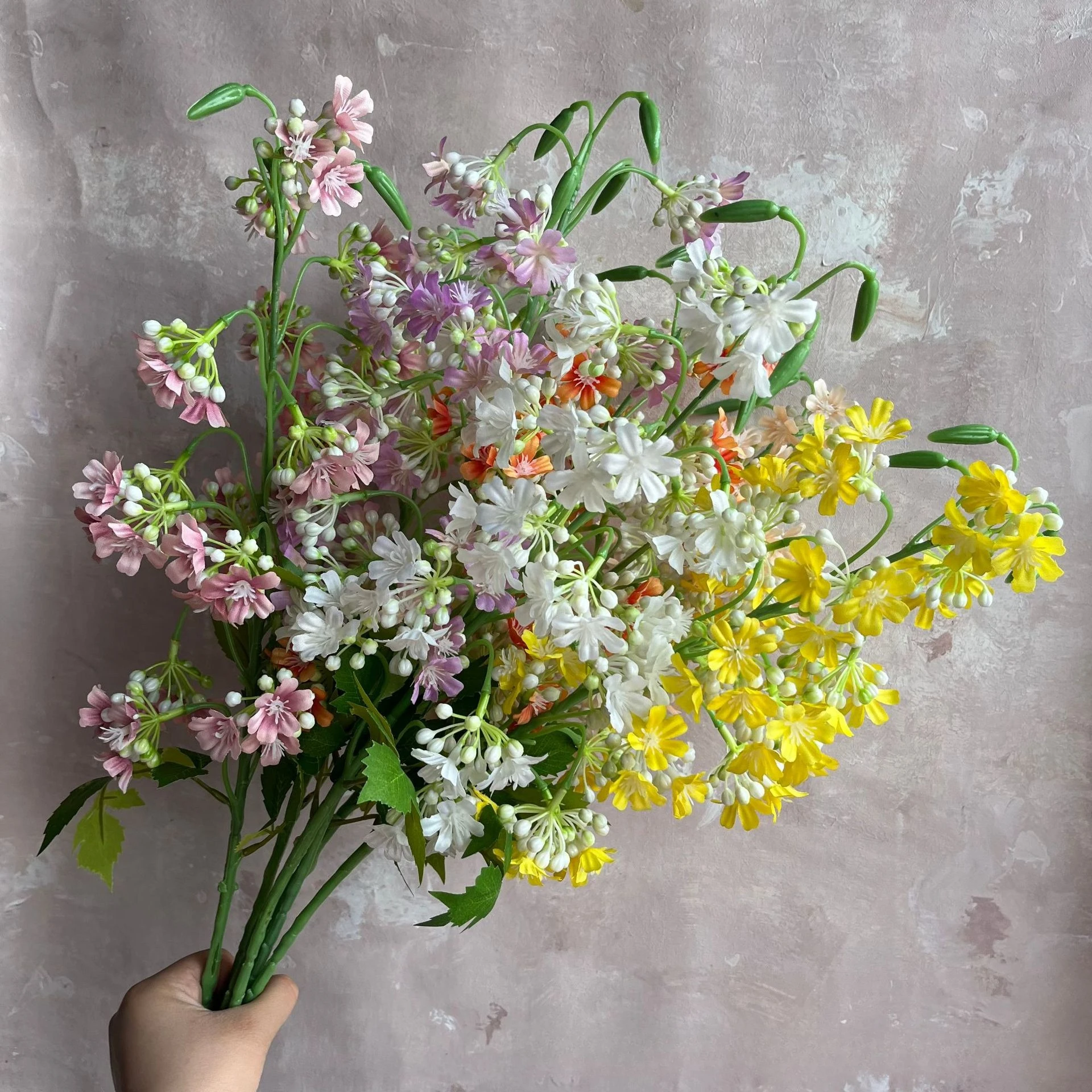 Wedding simulation crabapple hydrangea home decoration wedding flower arrangement display shooting props 
Wedding simulation crabapple hydrangea home decoration wedding flower arrangement display shooting props