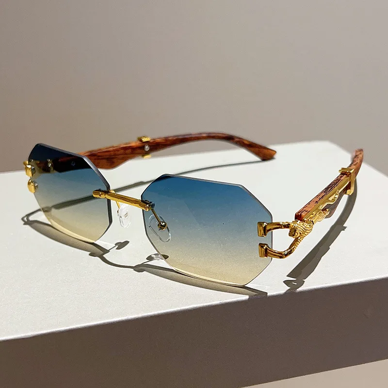 Vintage Fashion Steampunk Rimless Sunglasses Women For Men Luxury Brand Designer Irregular Sun Glasses Metal Leopard Head Shades
Vintage Fashion Steampunk Rimless Sunglasses Women For Men Luxury Brand Designer Irregular Sun Glasses Metal Leopard Head Shades