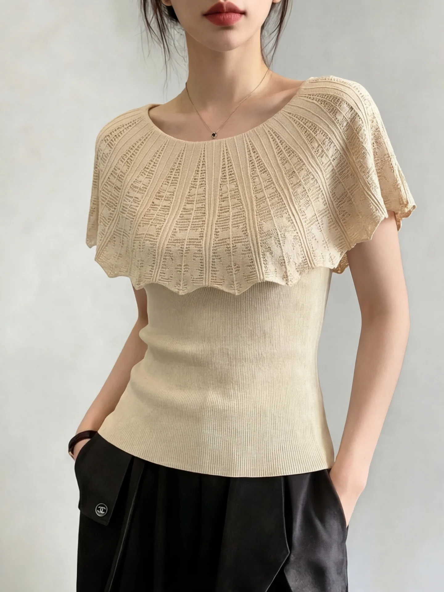 Café Brown Hollow out Design Ice Silk Knitted Top Women's Summer New Unique Beautiful One Shoulder Thin Style Female Outerwear
Café Brown Hollow out Design Ice Silk Knitted Top Women's Summer New Unique Beautiful One Shoulder Thin Style Female Outerwear