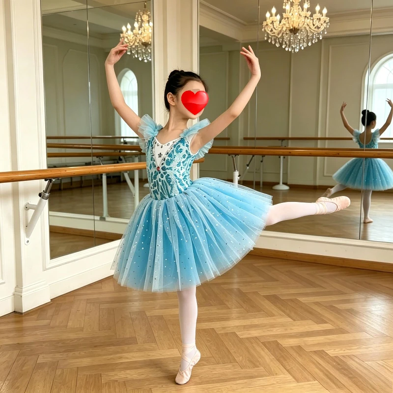 Cute Blue Star Ballet Tutu Dress For Little Girls Ballerina Dance Performance Outfit vestido tutu ballet For Children‘s Day Show
Cute Blue Star Ballet Tutu Dress For Little Girls Ballerina Dance Performance Outfit vestido tutu ballet For Children‘s Day Show