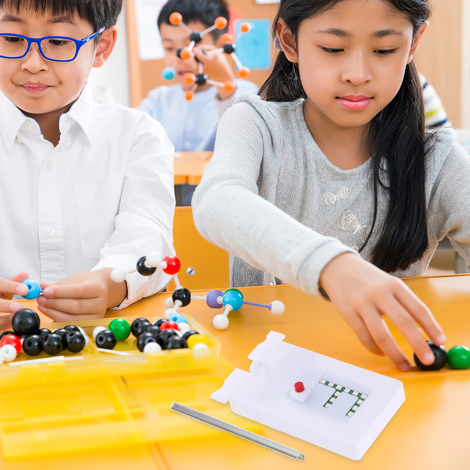 F Type Physical Optics Light Source Adjustable Angle Red Light Physics Teaching Supplies Durable Plastic Science Experiment
F Type Physical Optics Light Source Adjustable Angle Red Light Physics Teaching Supplies Durable Plastic Science Experiment