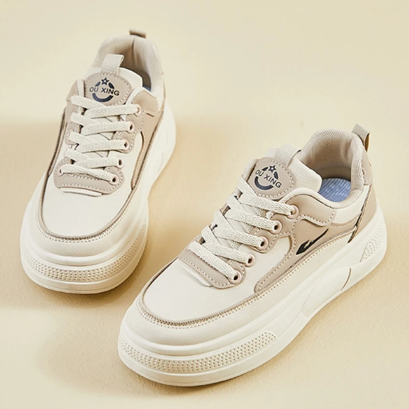 Fashionable Soft Bottom Leather Surface Women's Shoes Breathable Comfortable Sports Casual Shoes for Students All-Match
Fashionable Soft Bottom Leather Surface Women's Shoes Breathable Comfortable Sports Casual Shoes for Students All-Match