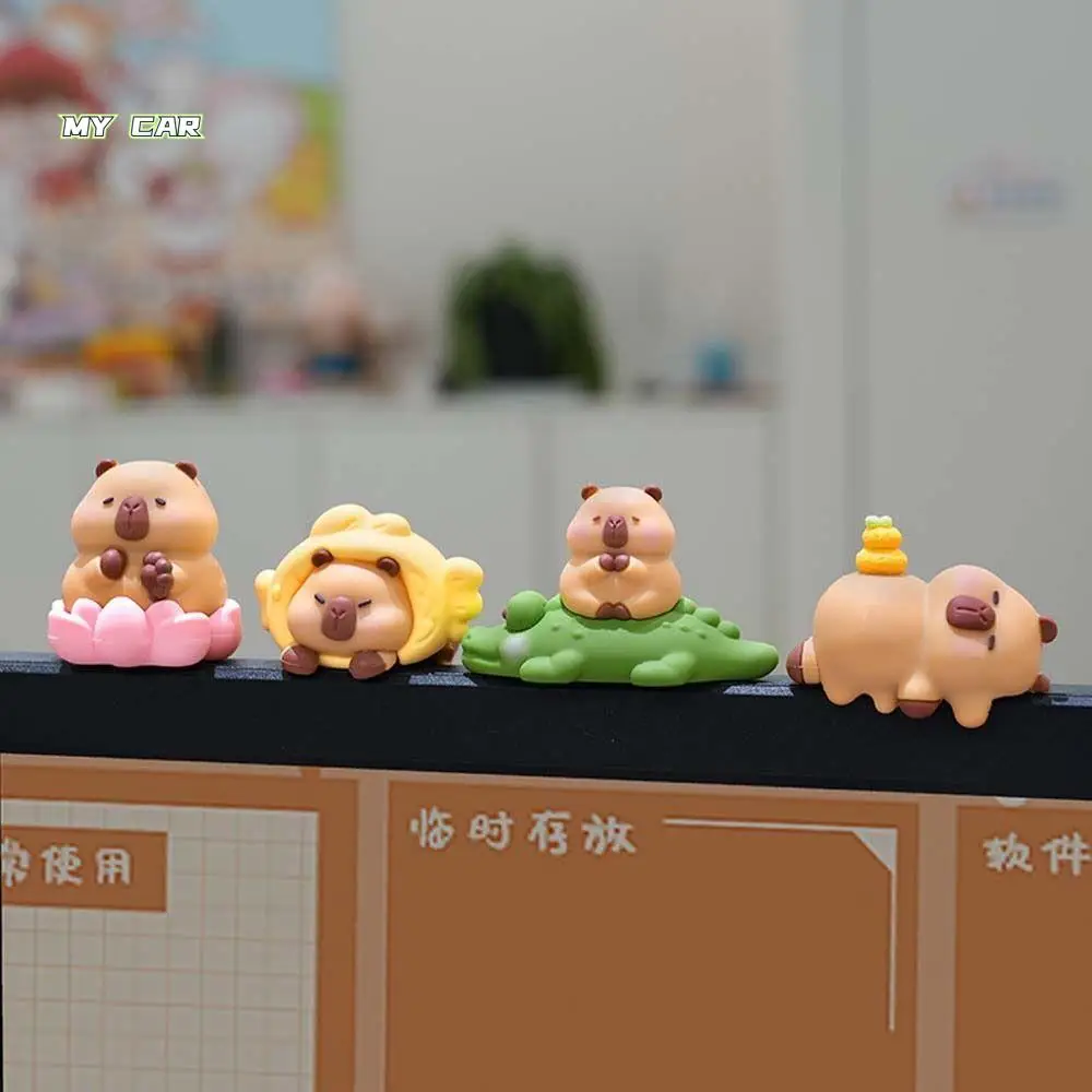 Cute Animal Computer Monitor Decor Office Ornament Decoration Capybara Screen Figurine Navigator Screen Kawaii
Cute Animal Computer Monitor Decor Office Ornament Decoration Capybara Screen Figurine Navigator Screen Kawaii