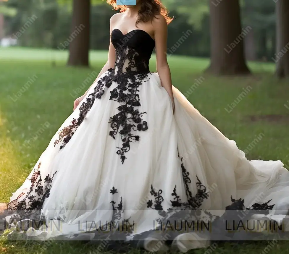 Classic White Tulle Black Lace Strapless Ball Gown Prom Formal Occasion Wedding Dresses Evening Lace-Up Customized Made A8.2.28
Classic White Tulle Black Lace Strapless Ball Gown Prom Formal Occasion Wedding Dresses Evening Lace-Up Customized Made A8.2.28