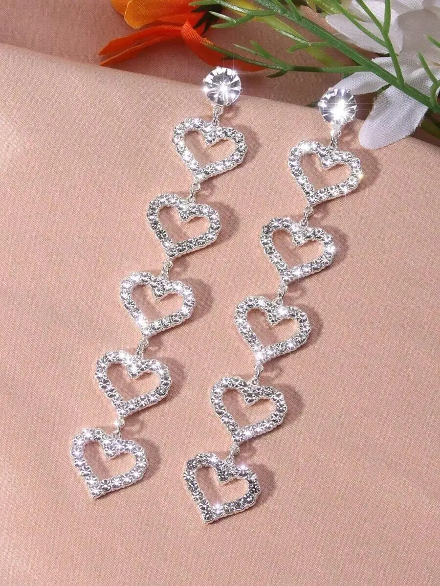 Heart Shape Rhinestone Drop Earrings For Women, Sparkling Crystal Design Elegant Jewelry
Heart Shape Rhinestone Drop Earrings For Women, Sparkling Crystal Design Elegant Jewelry