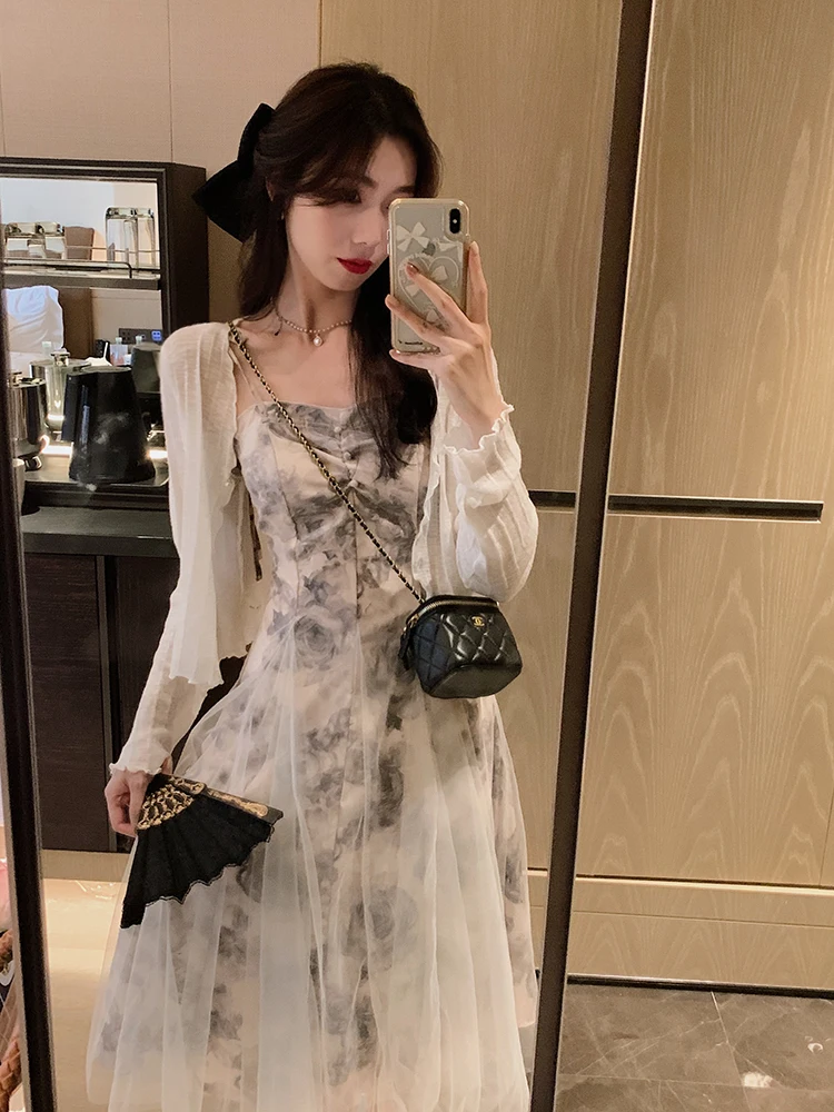 Комплект ANLI: вязаный кардиган с цветочным принтом для защиты от солнца и сарафан (отдельные элементы), летний женский комплект
Комплект ANLI: вязаный кардиган с цветочным принтом для защиты от солнца и сарафан (отдельные элементы), летний женский комплект