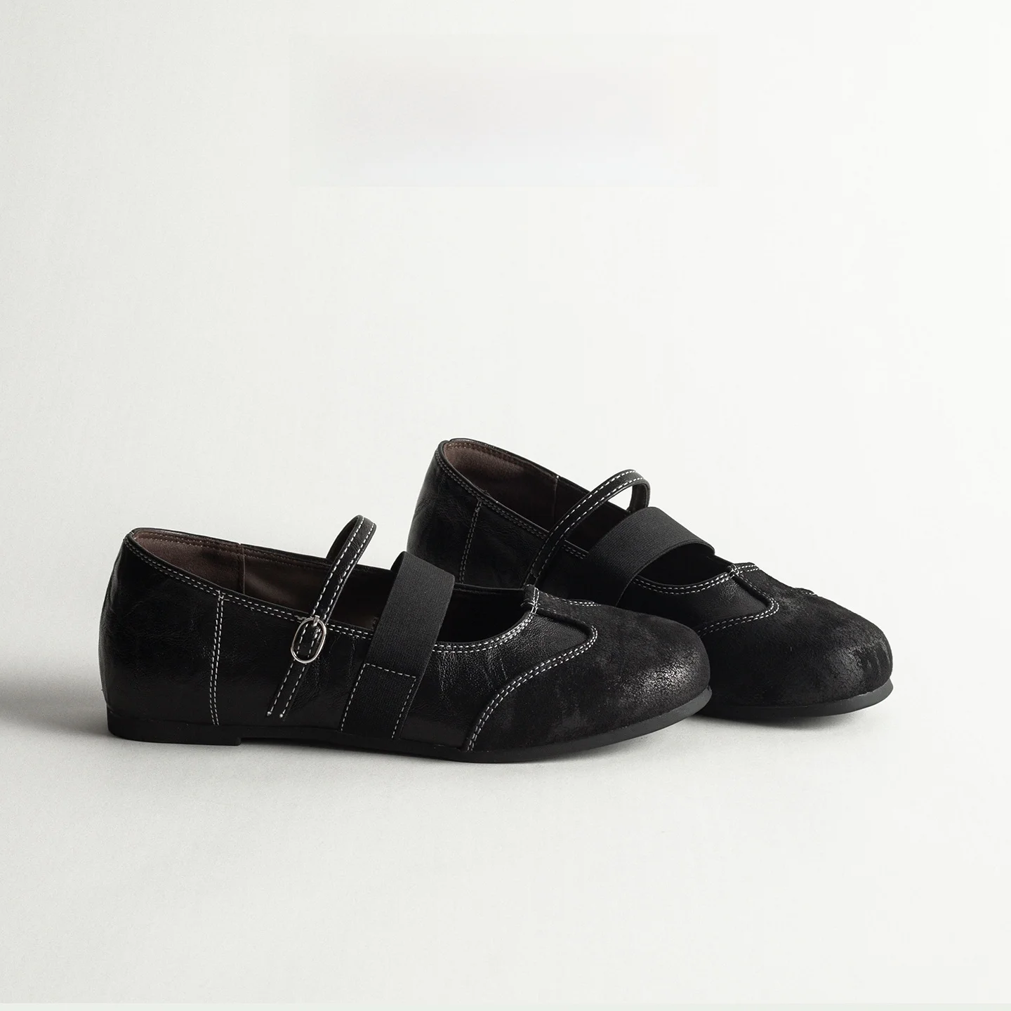 Leather Mary Jane Flat Ballet Shoes Women's Spring 2026 New Retro Versatile Commuter Casual Single Shoes Comfortable round Toe
Leather Mary Jane Flat Ballet Shoes Women's Spring 2026 New Retro Versatile Commuter Casual Single Shoes Comfortable round Toe