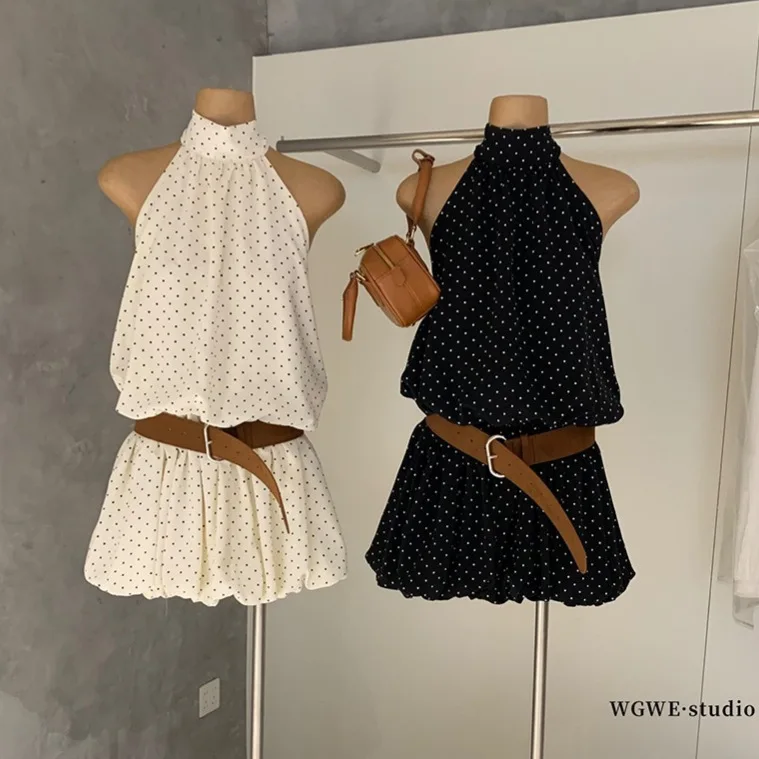 Women's Summer French-style Hot Girl Polka Dot Halter Sleeveless Short Dress
Women's Summer French-style Hot Girl Polka Dot Halter Sleeveless Short Dress